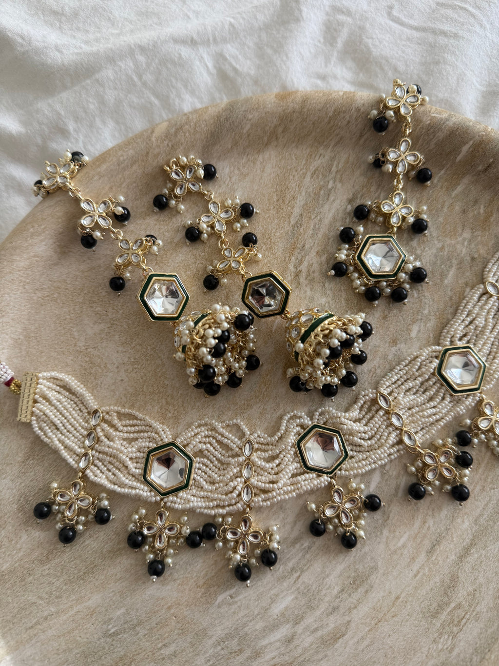 Jass Necklace Set Black