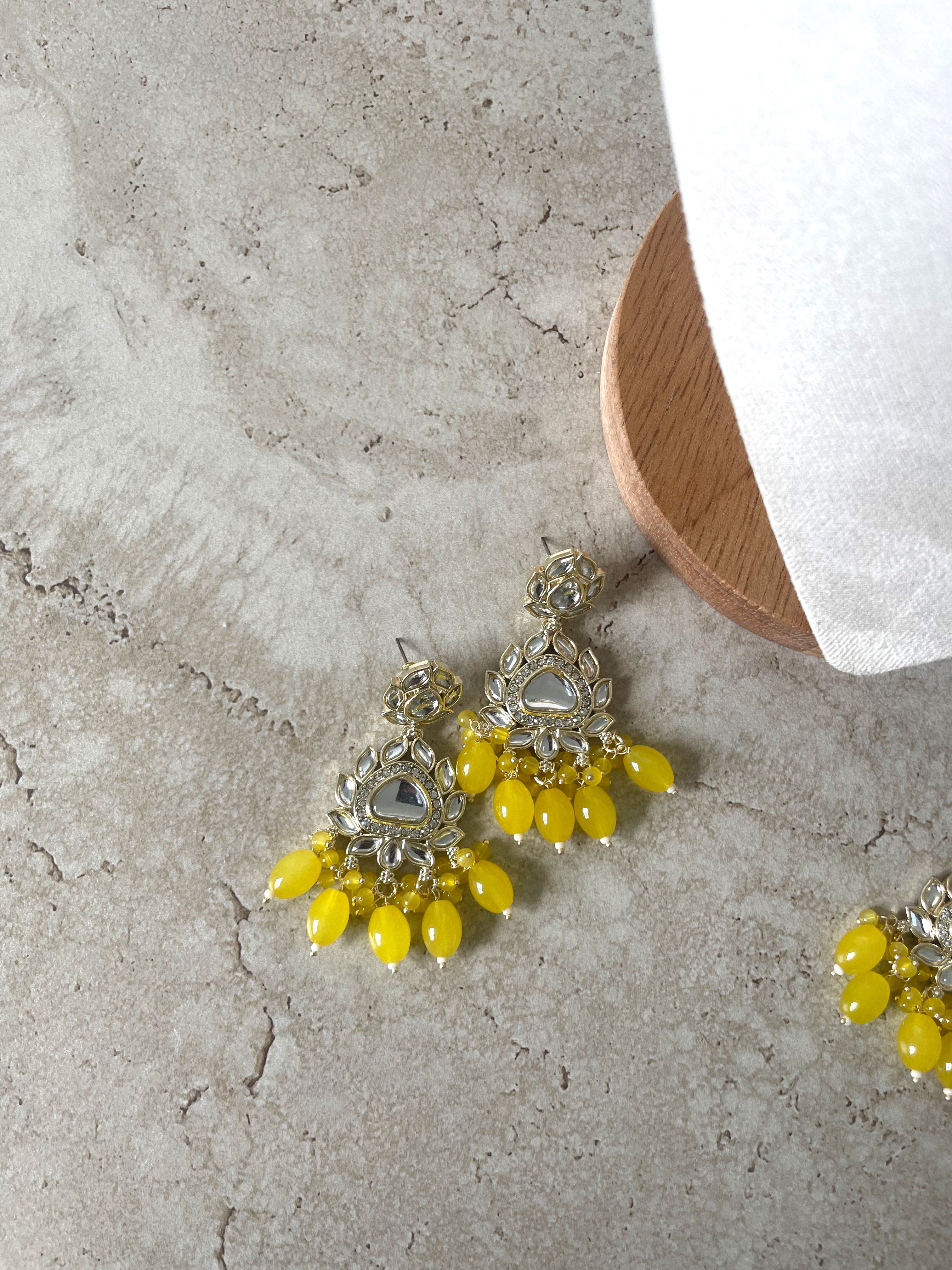 Ana Necklace Set | Yellow