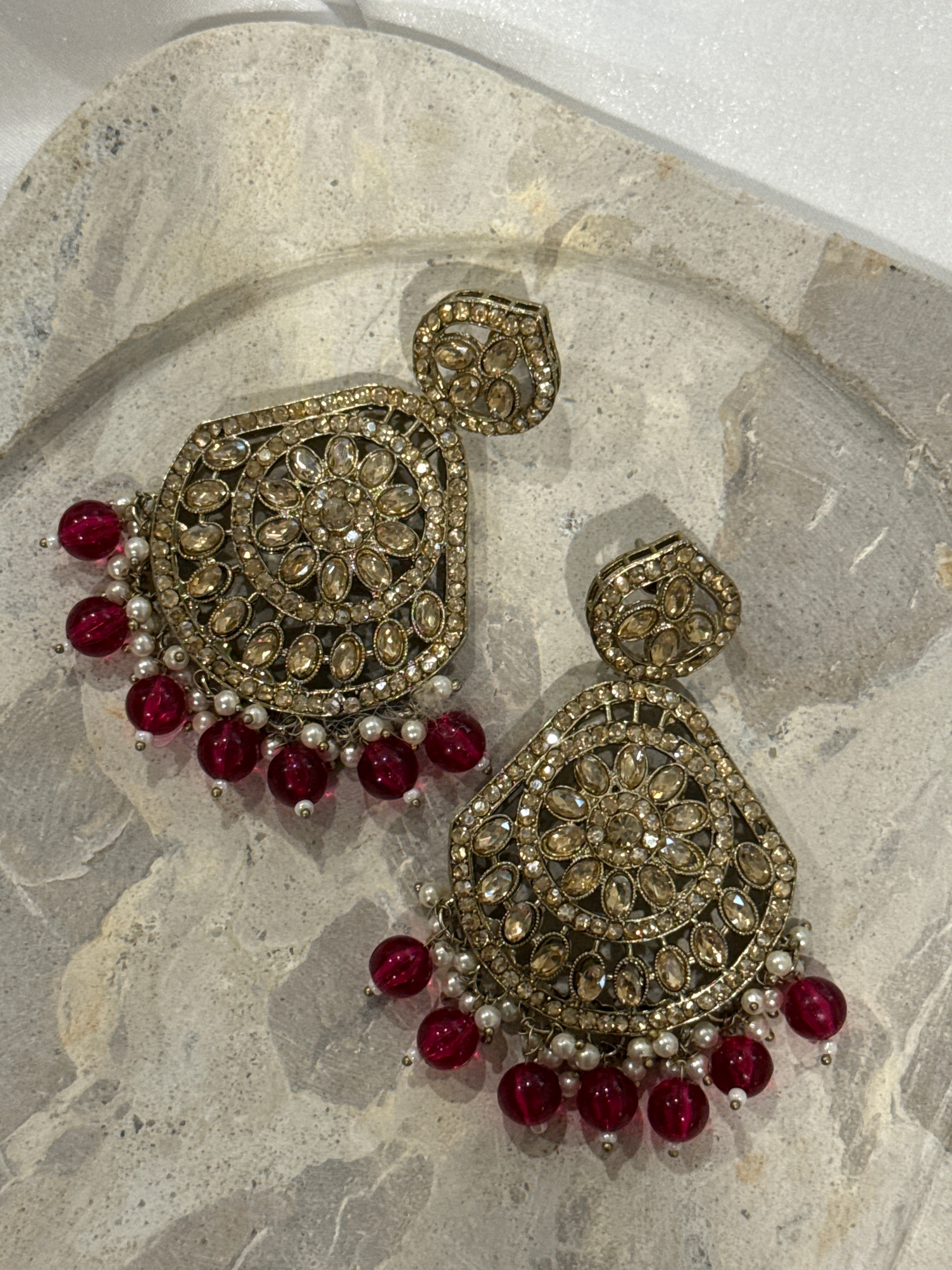 Myra Earrings | Pink