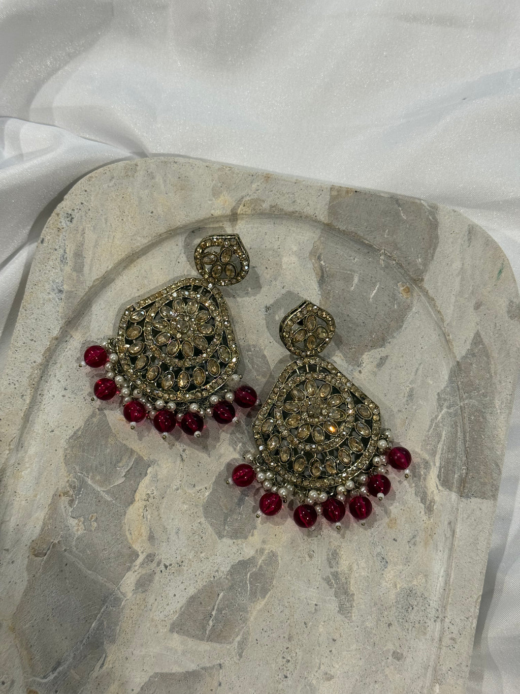 Myra Earrings | Pink