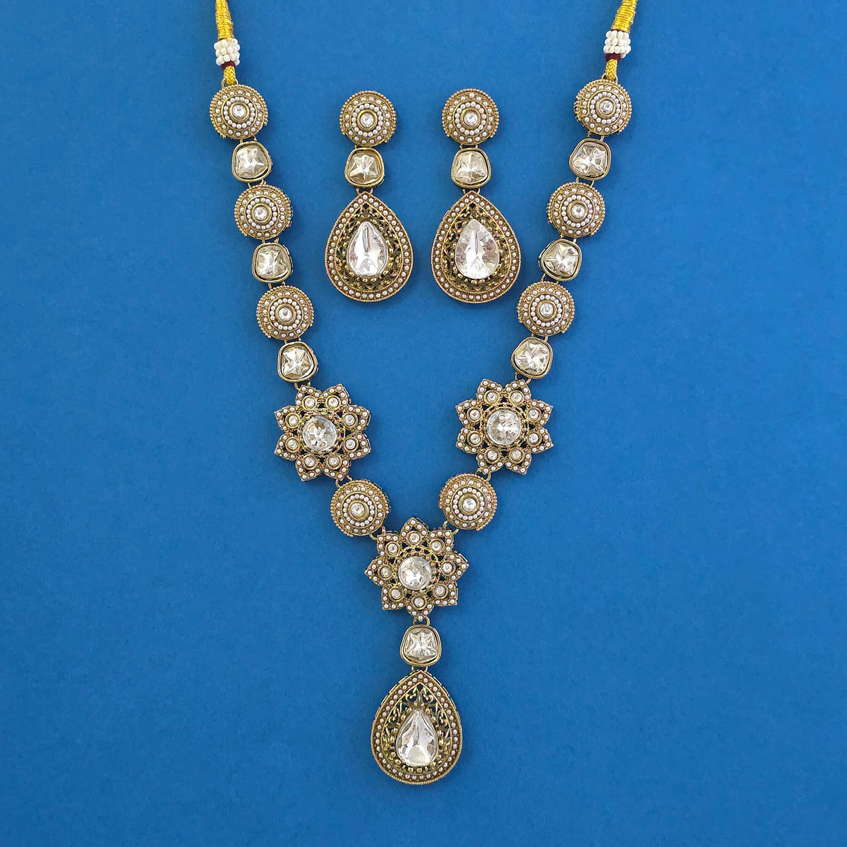 Nihaarika Necklace Set | Gold