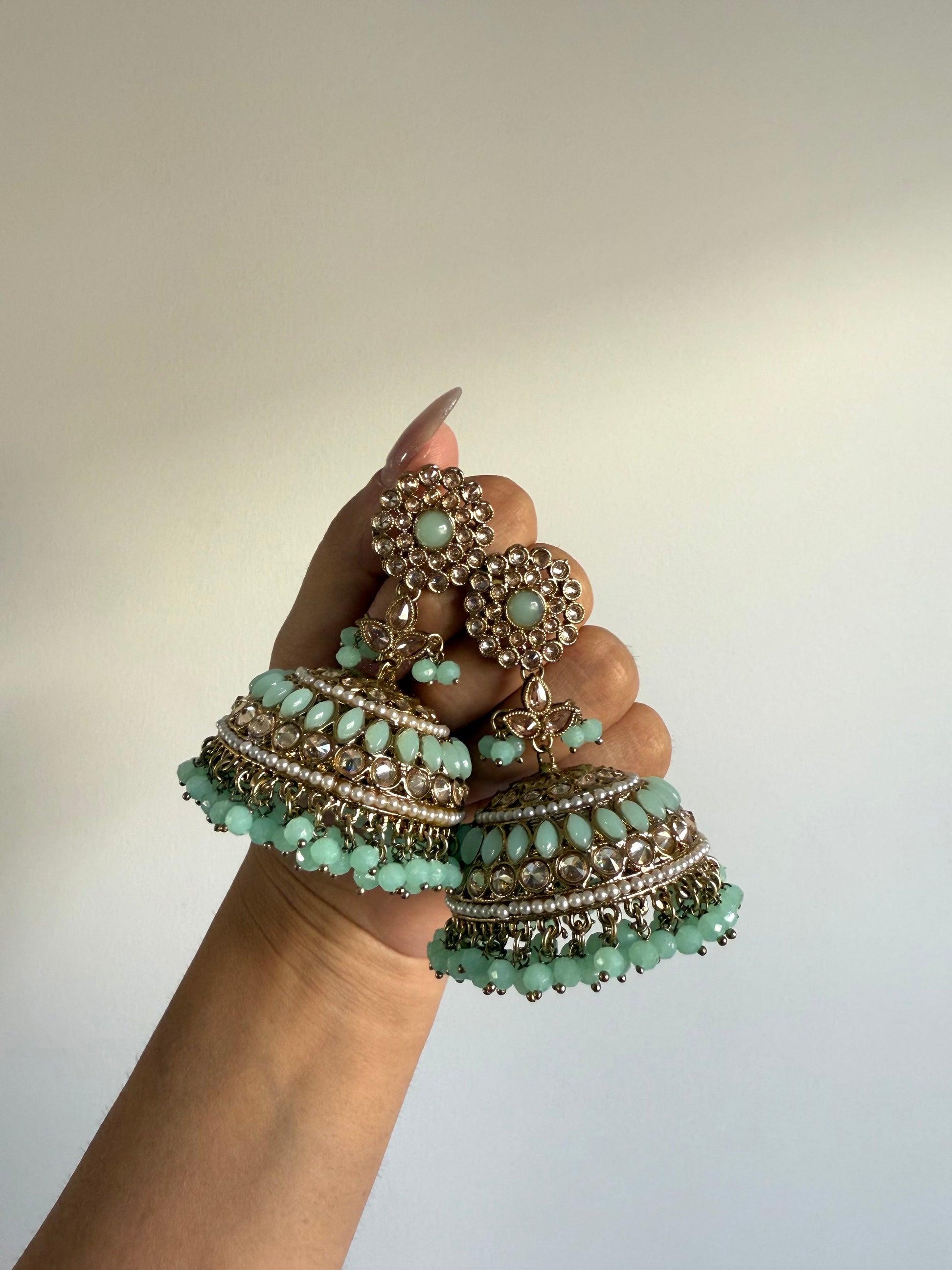 Alia Necklace Set Mint
