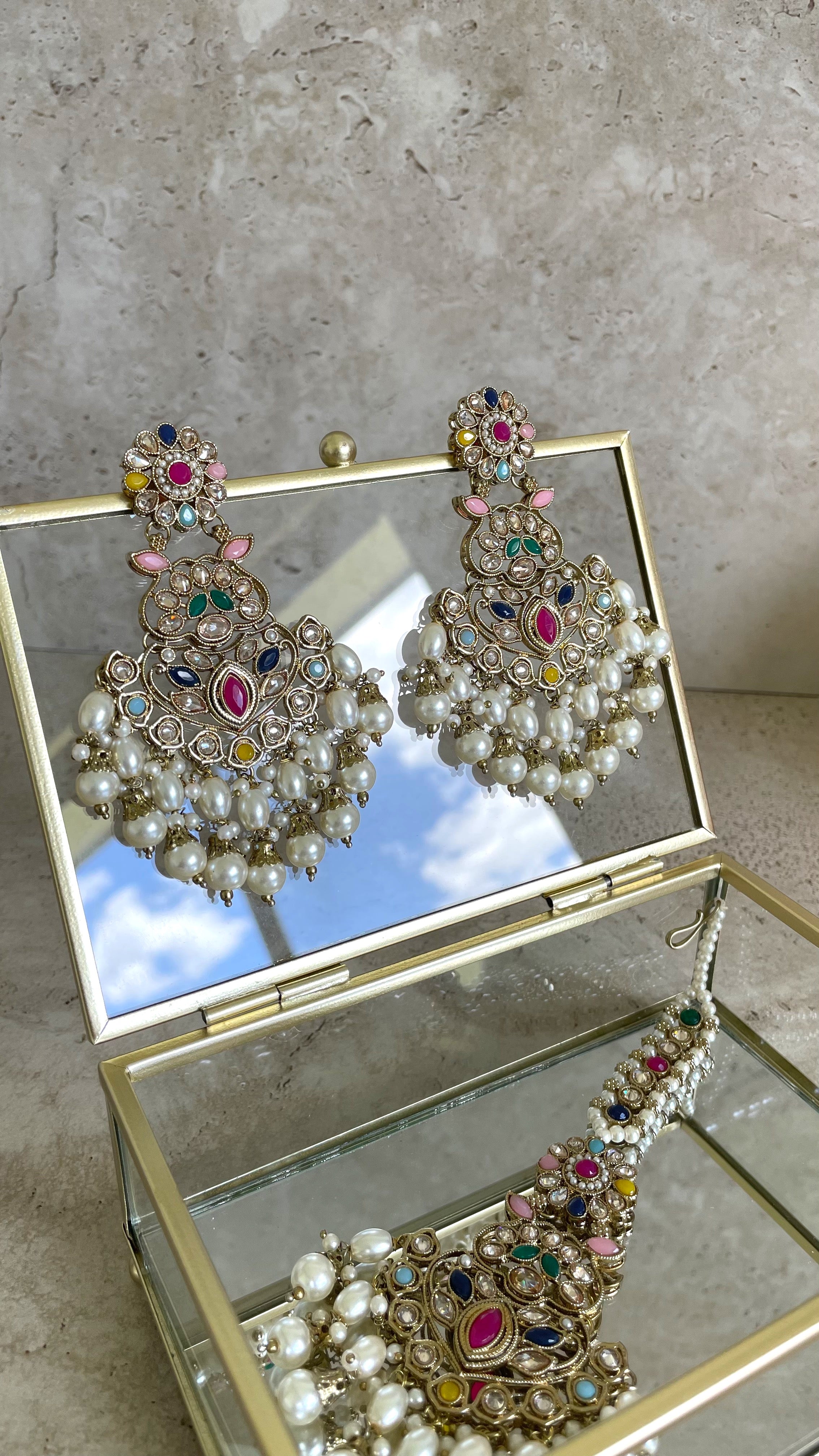 Zahra Tikka Set Gold