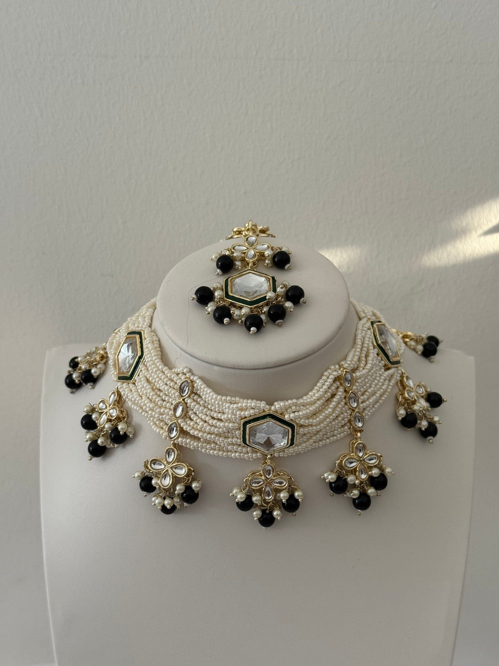Jass Necklace Set Black