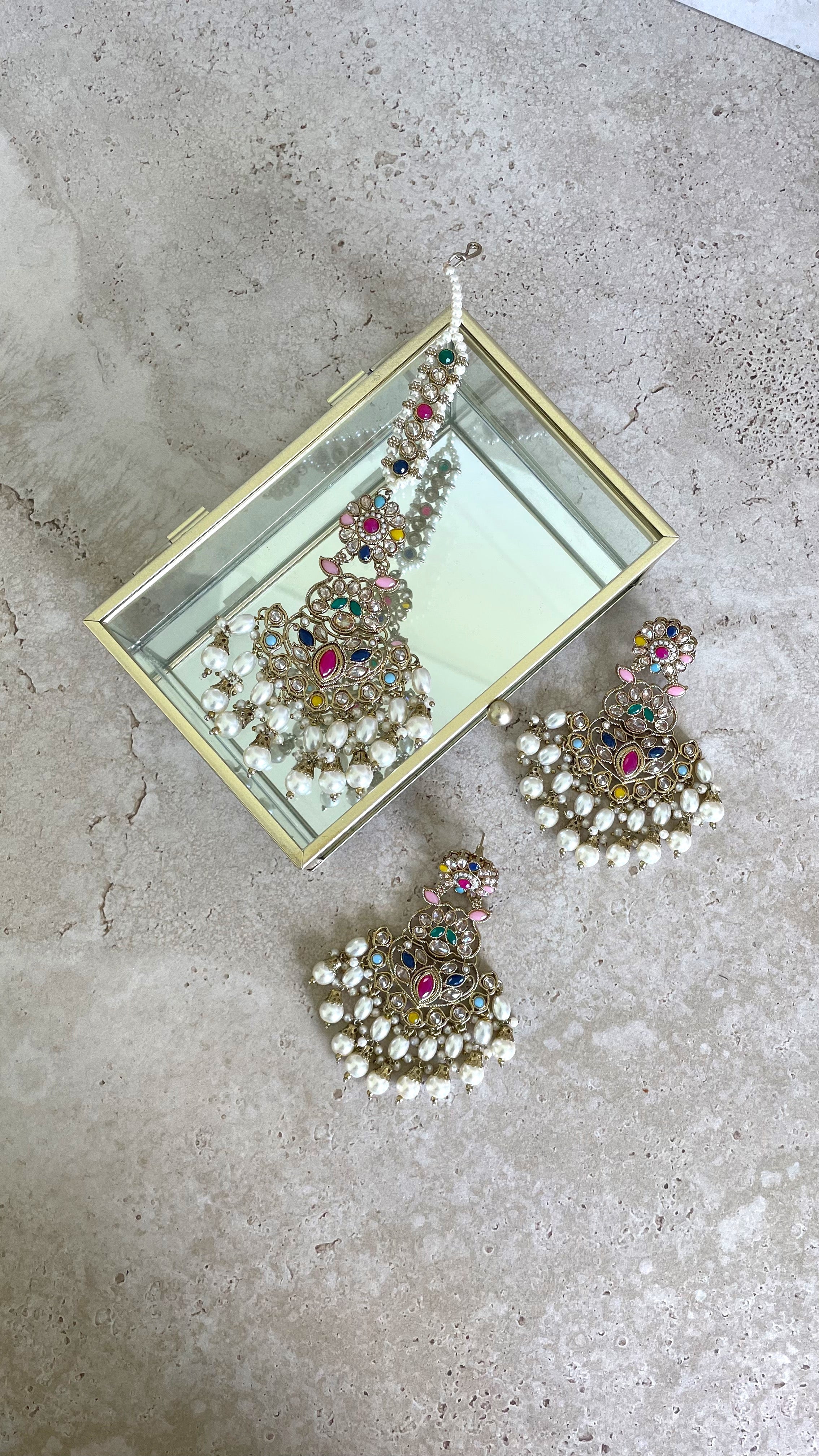 Zahra Tikka Set Gold