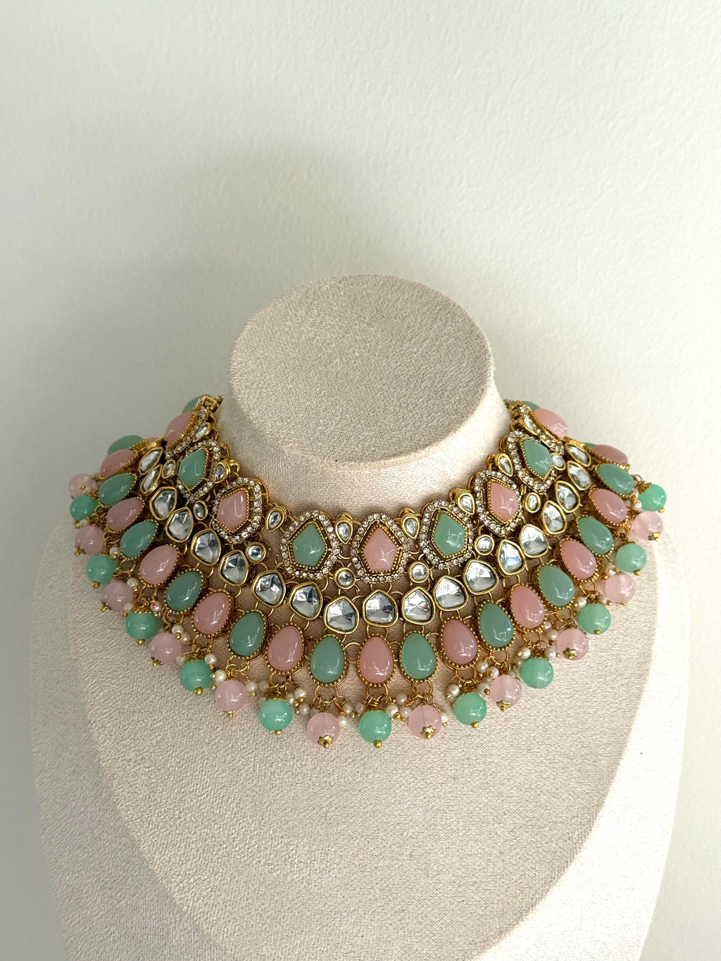 Elyana Necklace Set Mint Pink