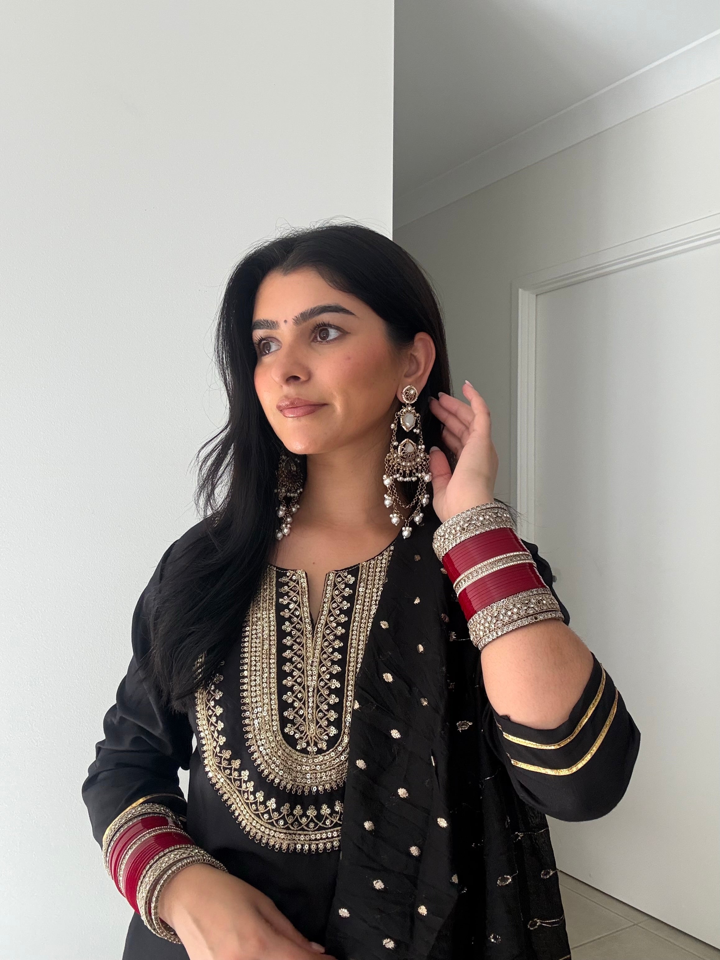 Yuvika Earrings | White