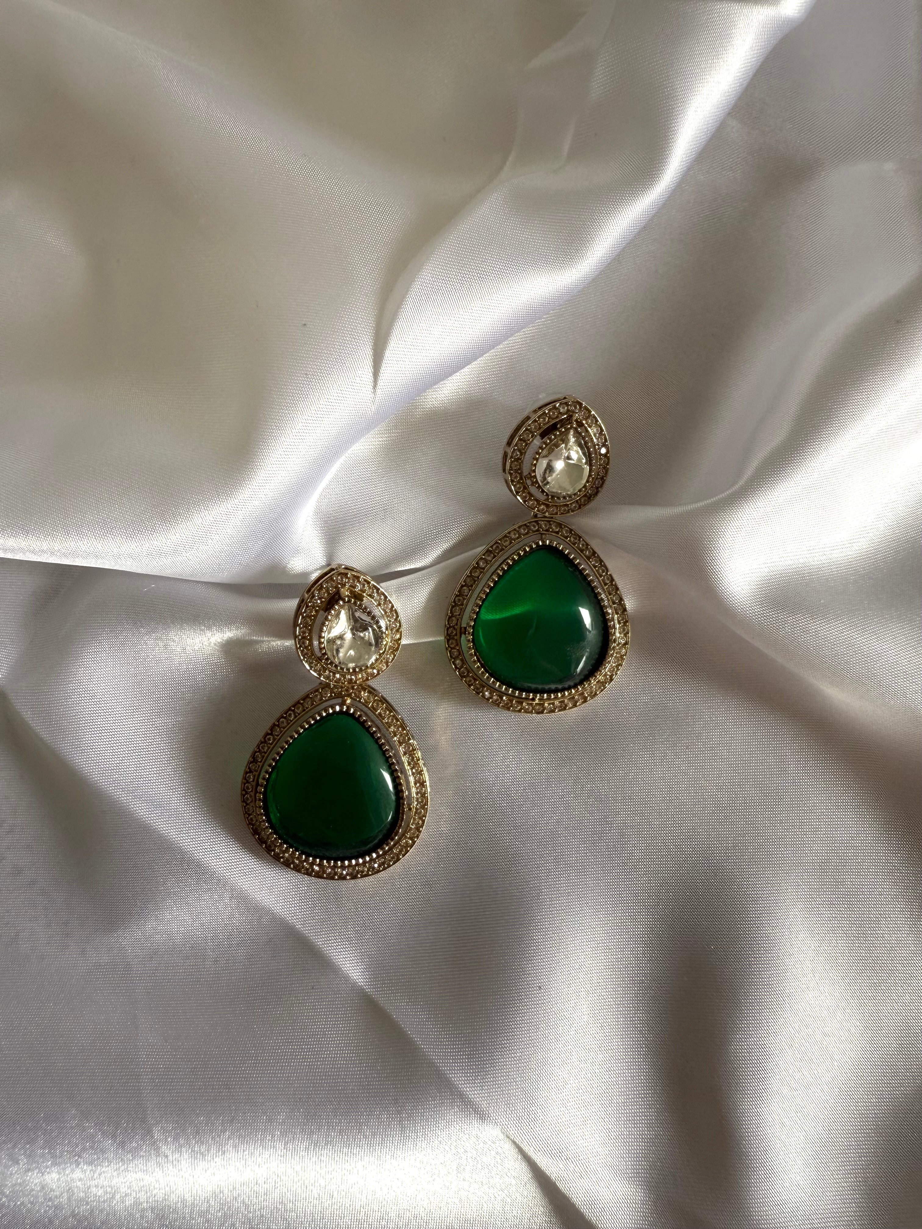 Heena Necklace Set Green