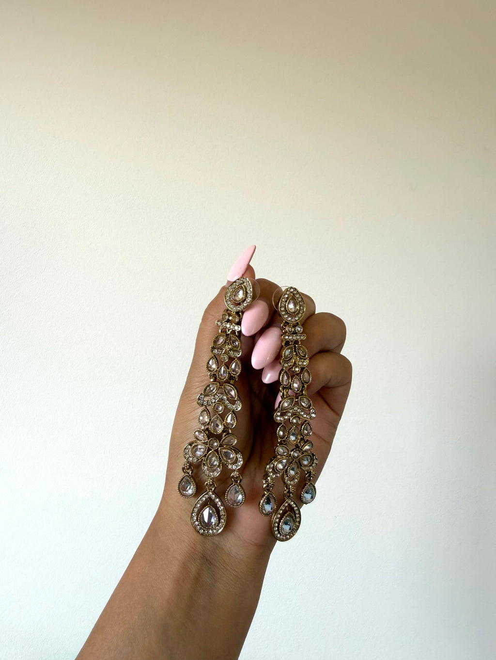 Pari Earrings | Gold