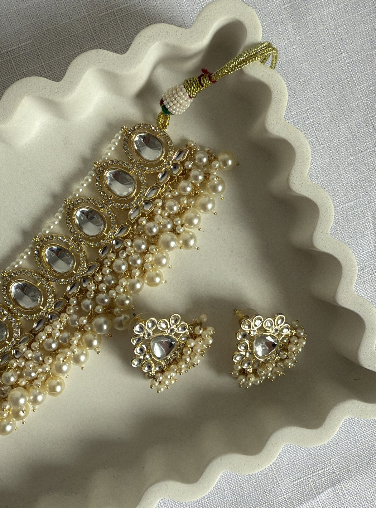 Dimple Necklace Set White