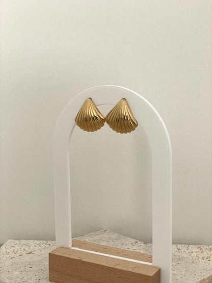 Isadora Seashell Earrings