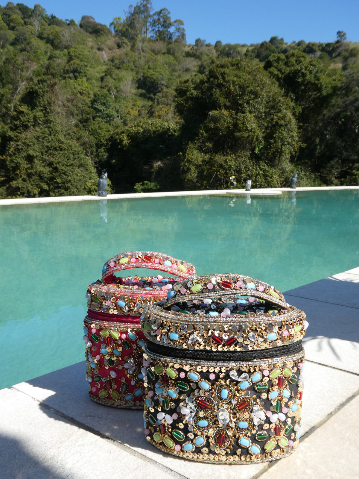 Nyla Beaded Box Clutch Bag | Black