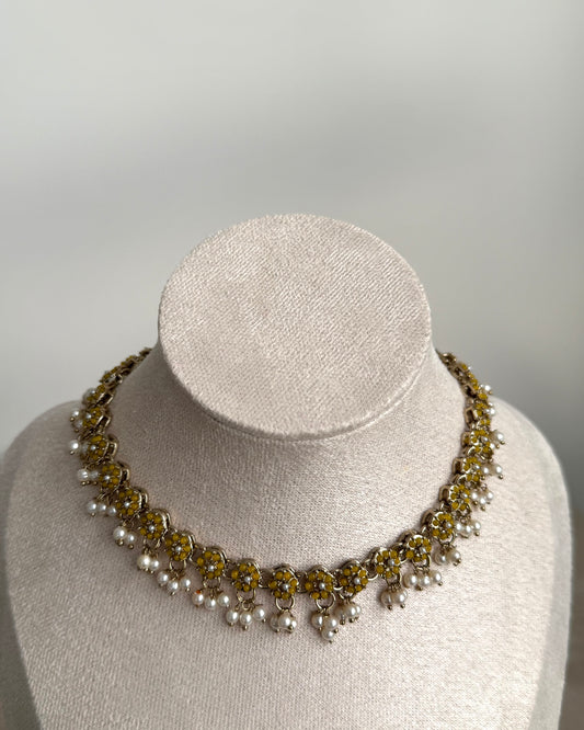 Rhea Necklace Set Yellow