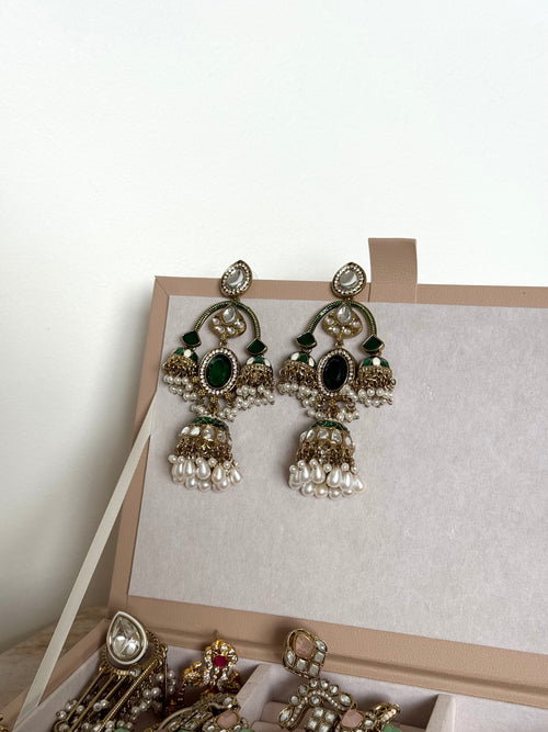 Ira Earrings | Green