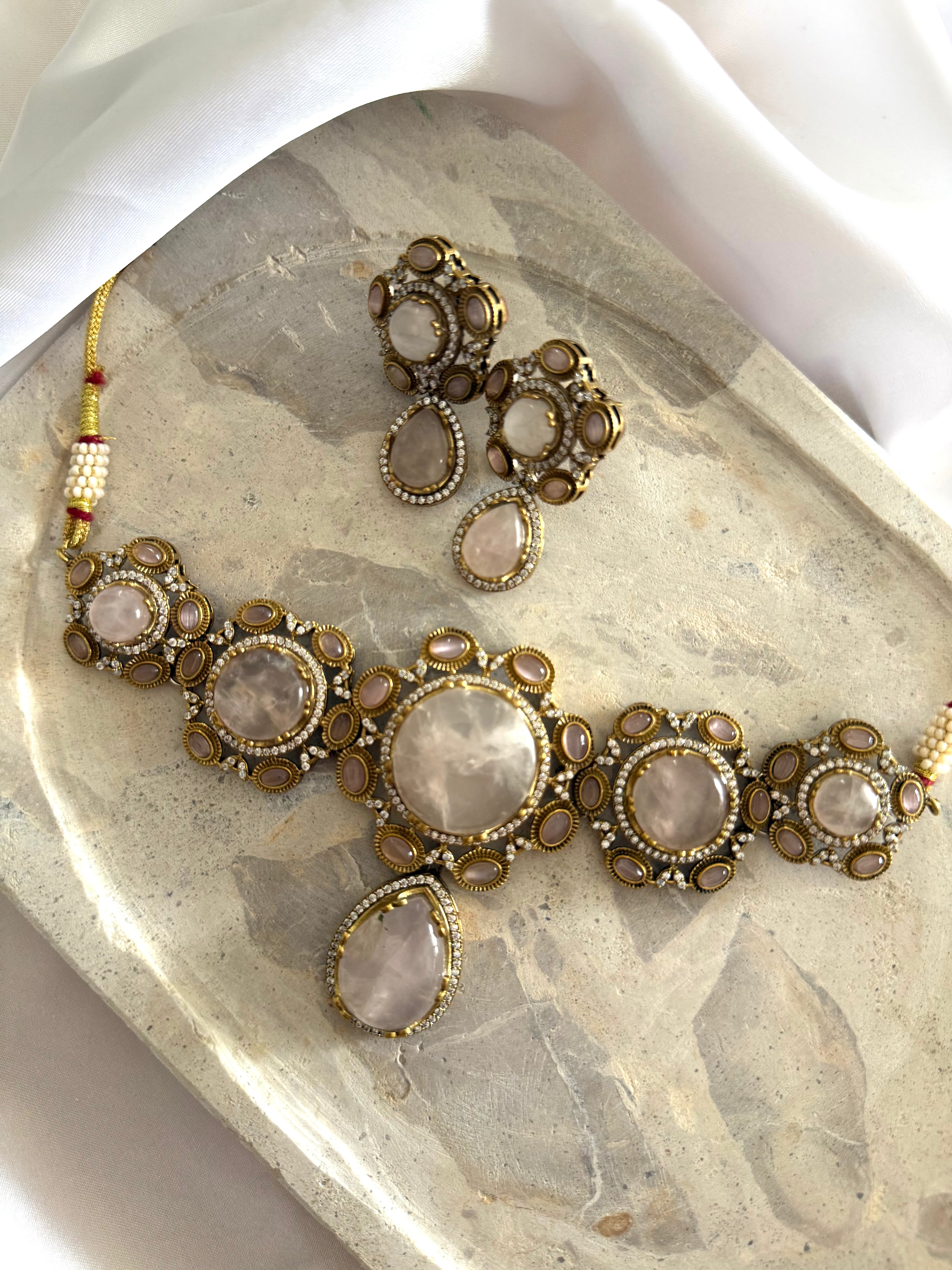 Rivaa Necklace Set | Baby Pink