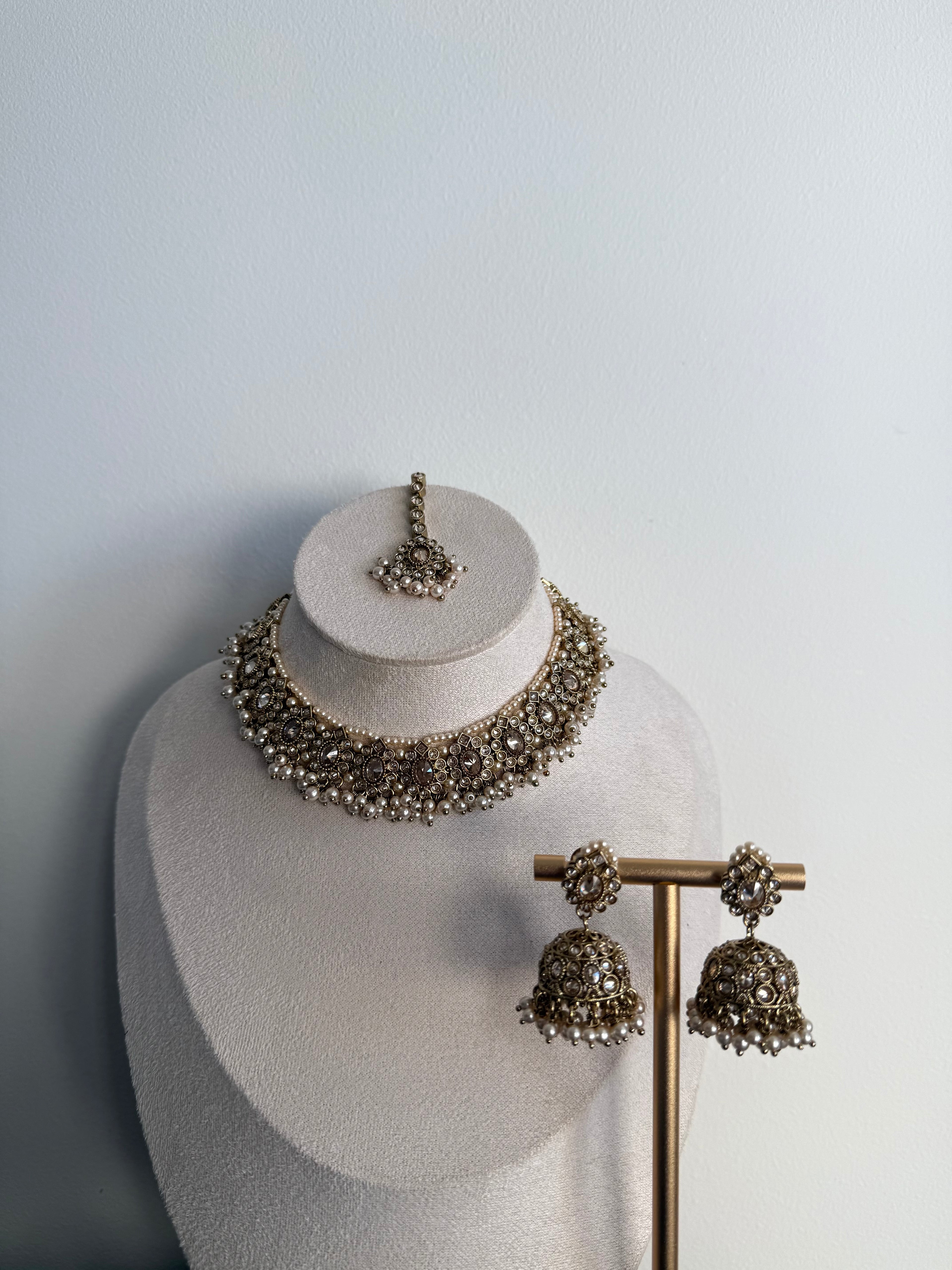 Saira Necklace Set | Gold