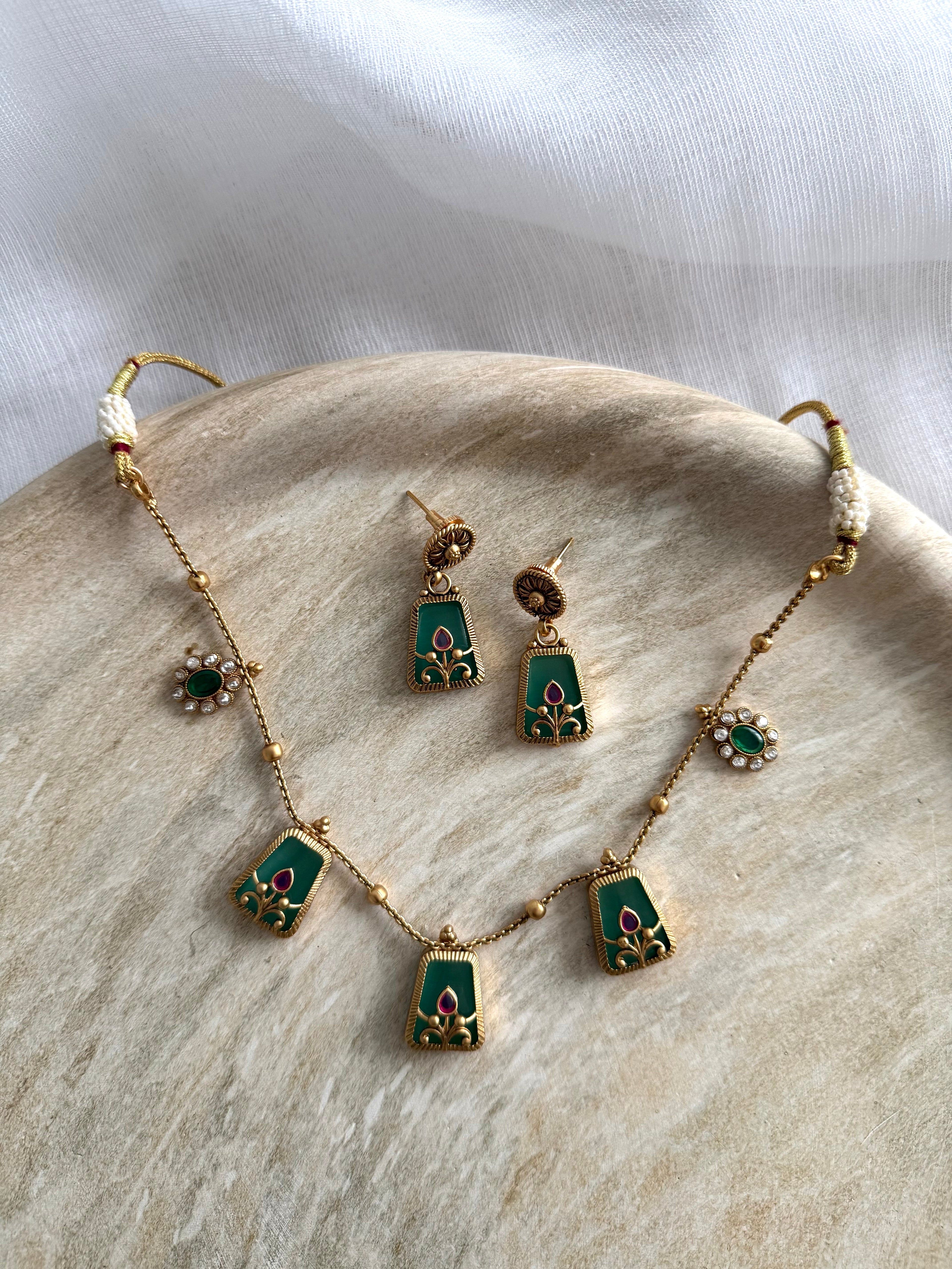 Mehreen Necklace Set | Mint