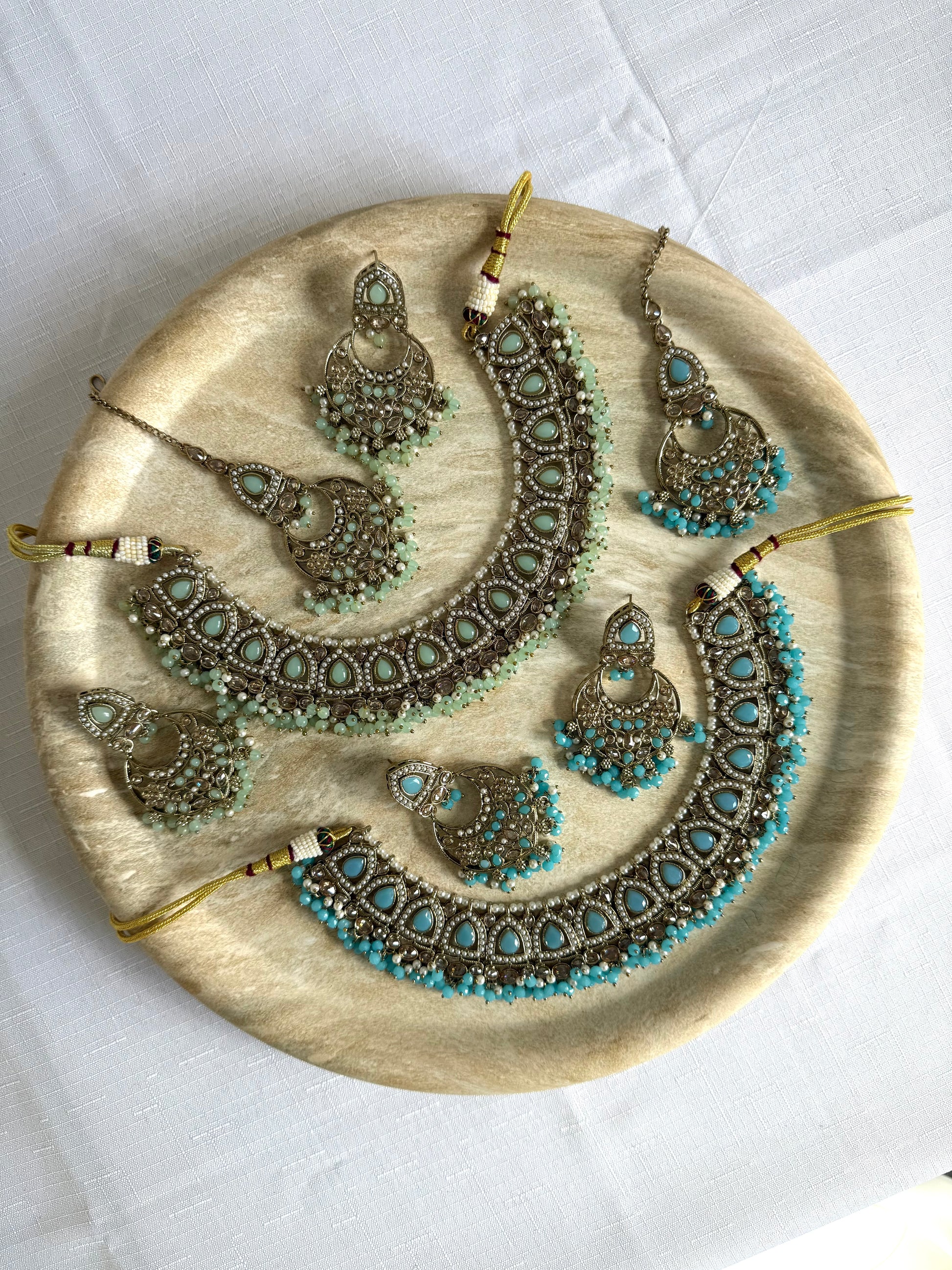 Zoya Necklace Set Blue
