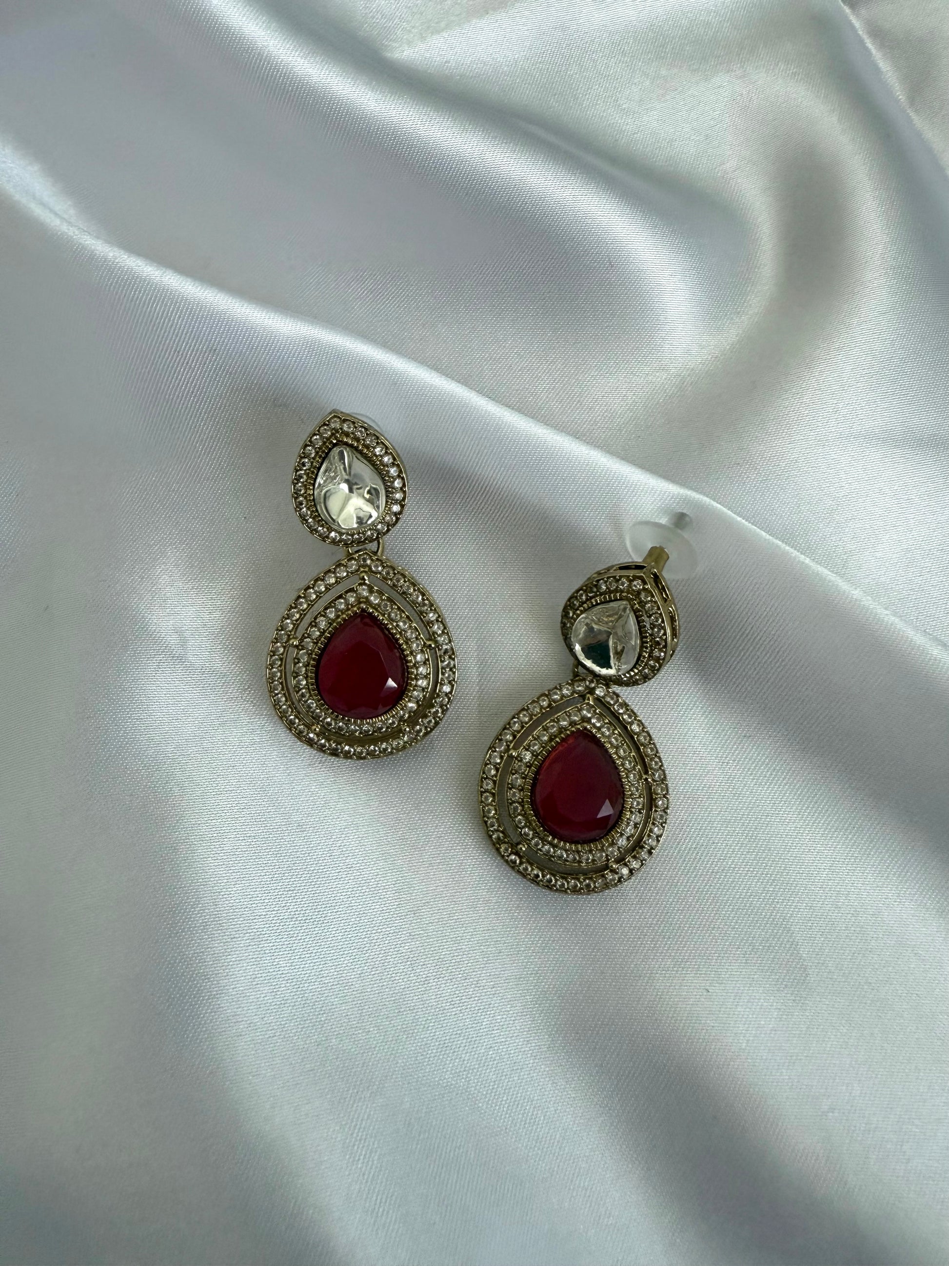 Amara Necklace Set Multi
