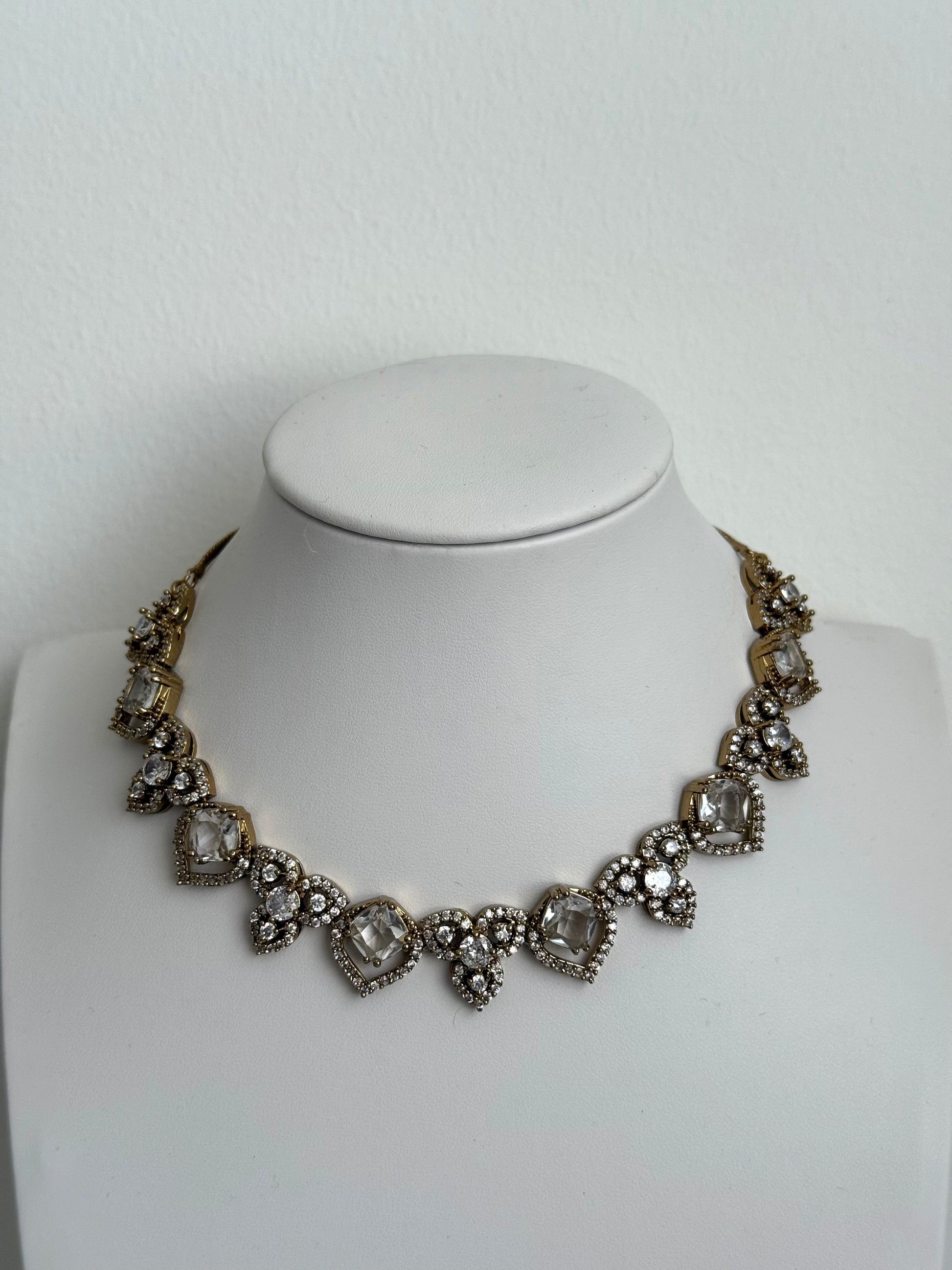 Serena Necklace Set White
