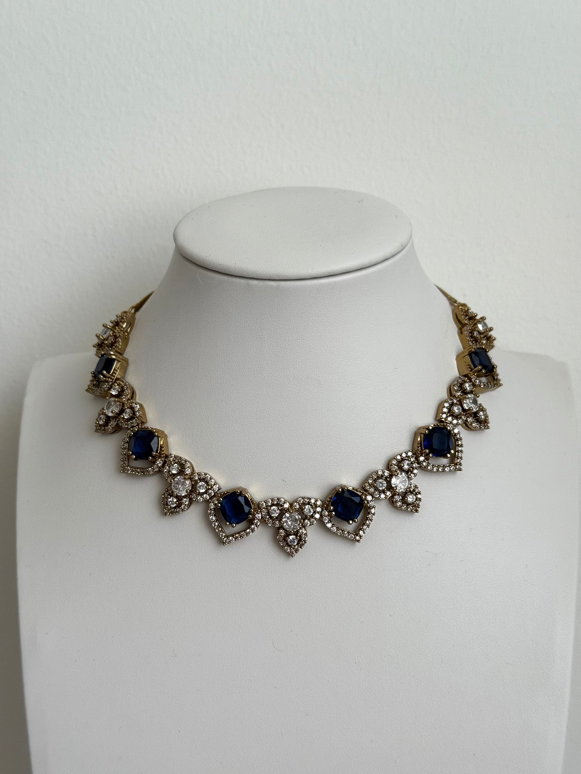 Serena Necklace Set Blue